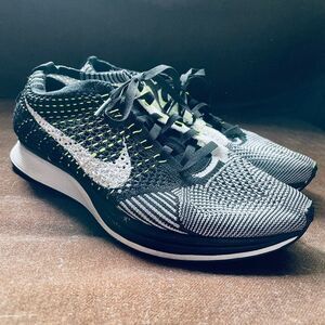 Nike Flyknit Racer Black White Volt 526628-011 Mens 7 US Womens 8.5 40 EUR OREO